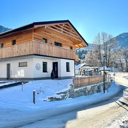 Mei-so-nett Hutegger * シュラートミンク