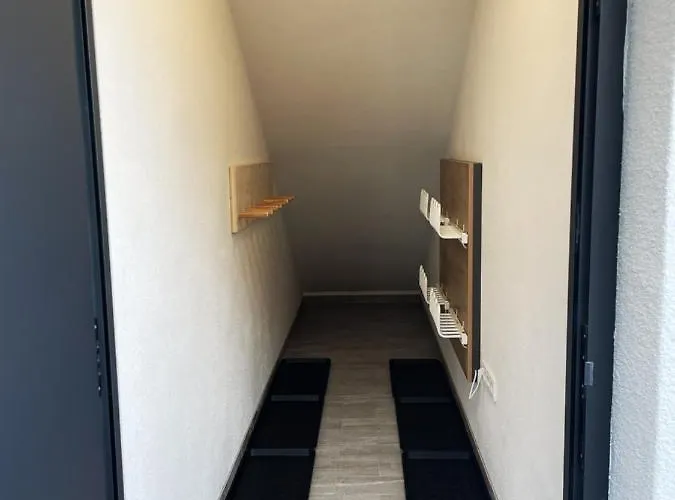 Mei-so-nett Hutegger アパート *